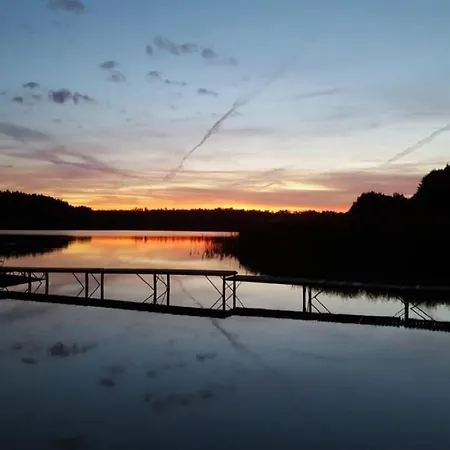 Semesterbostad Jw Mazury Wakacyjne Nad Jeziorem-dom Zuraw Waplewo (Olsztyn)
